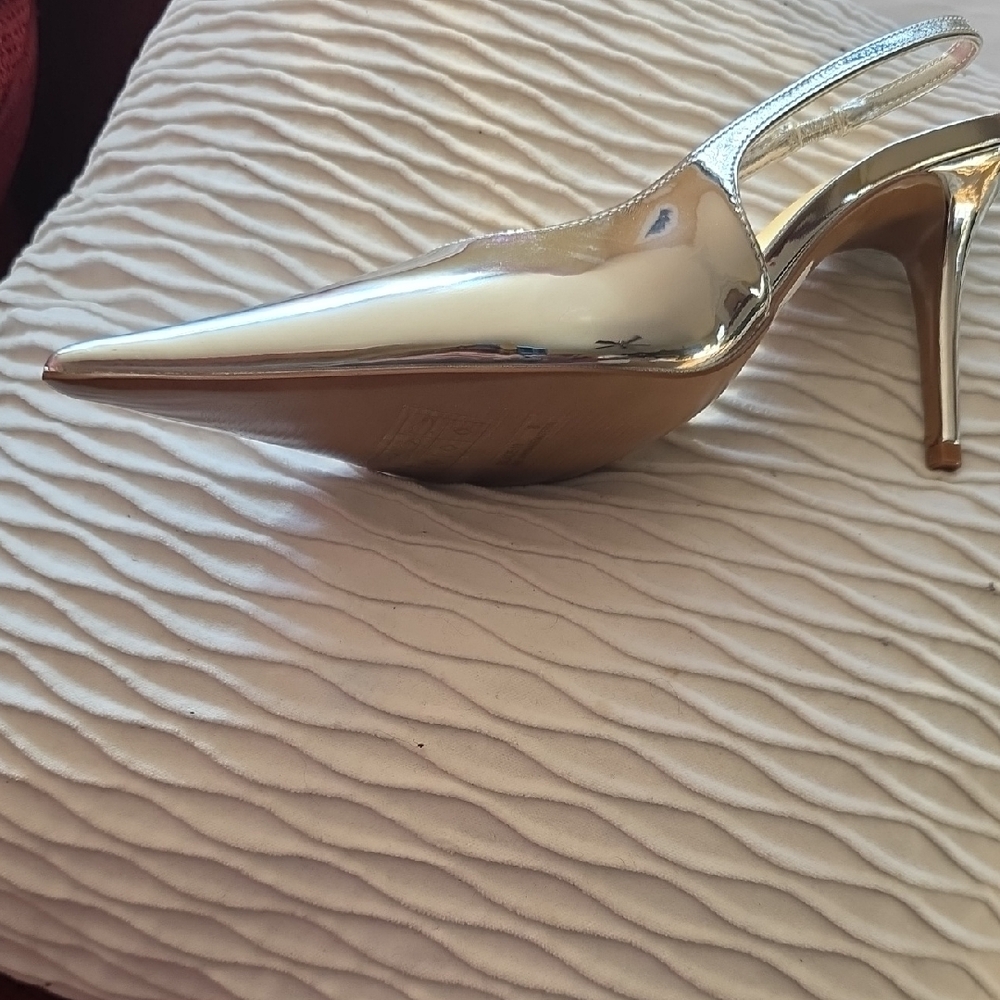 Slingback Pointed-Toe Pump in Silver - Picture 2 of 2